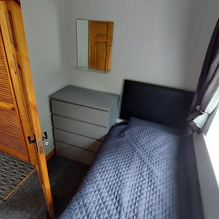 Small Single Room Letterkenny Exterior foto