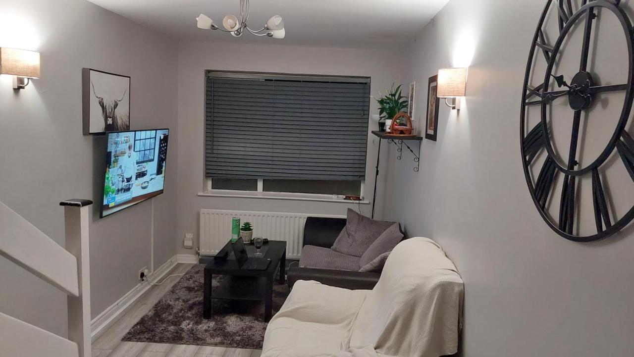 Small Single Room Letterkenny Exterior foto