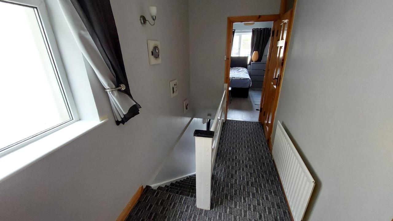 Small Single Room Letterkenny Exterior foto